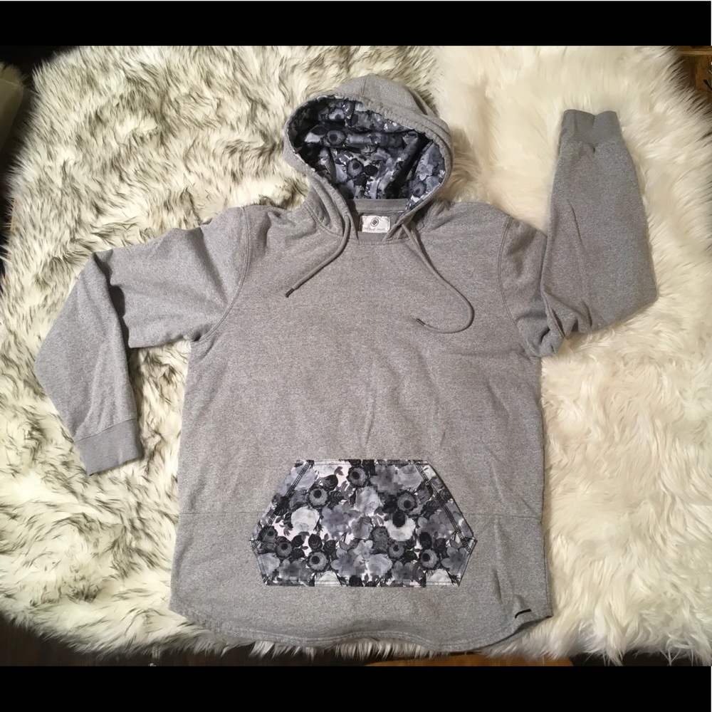 ON THE BYAS hoodie/ XL/grey woman’s